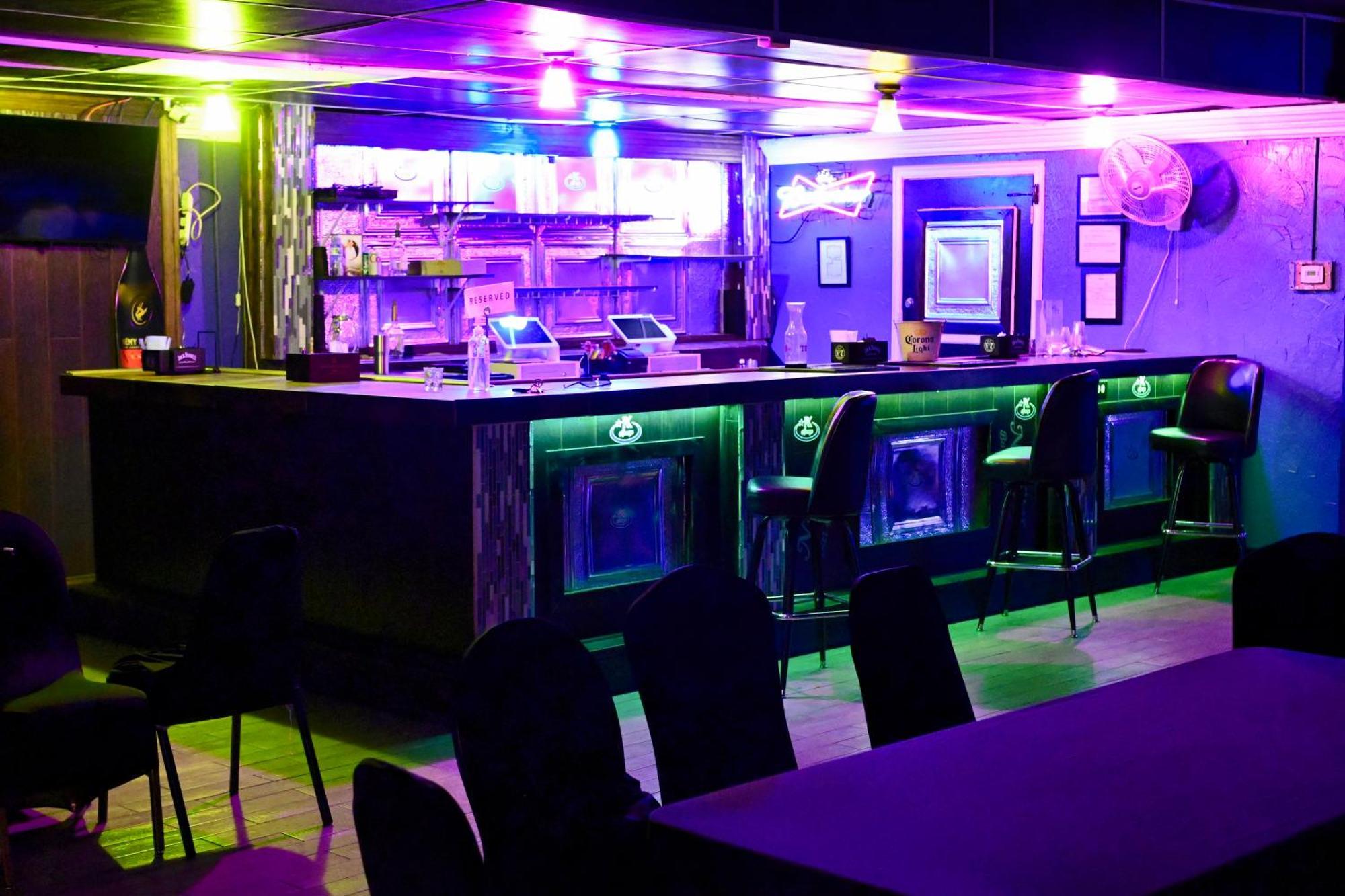 R Nite Star Inn And Suites -Home Of The Cowboys & Rangers Arlington Esterno foto