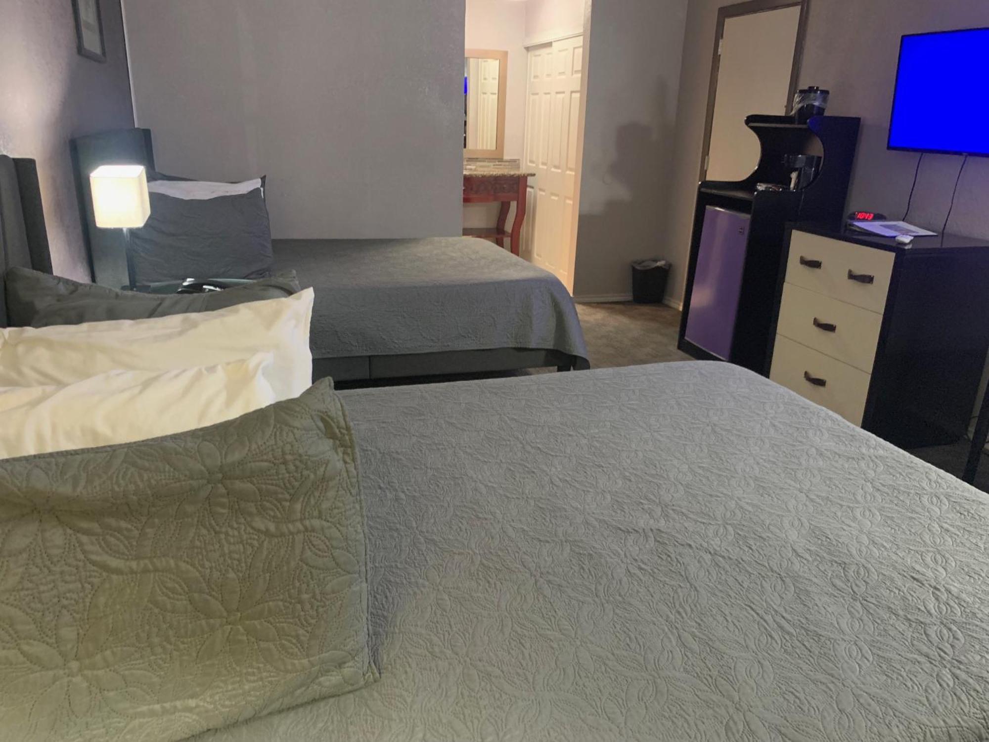 R Nite Star Inn And Suites -Home Of The Cowboys & Rangers Arlington Esterno foto